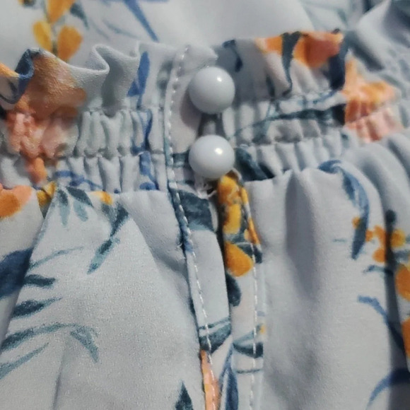 Tempted Women's Floral Ruffled Blouse M - Picture 6 of 6